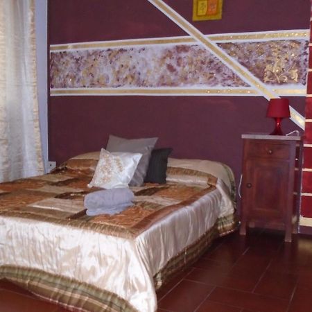 Tropical Bed&Breakfast Лука Екстериор снимка