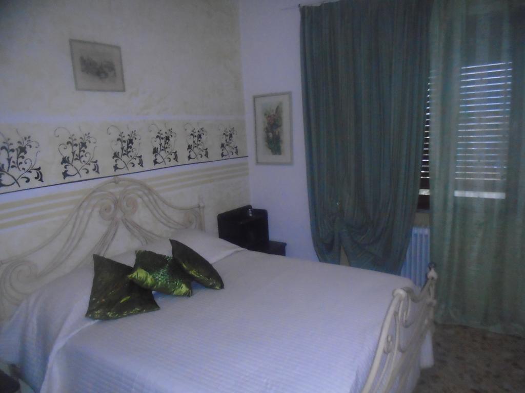 Tropical Bed&Breakfast Лука Екстериор снимка