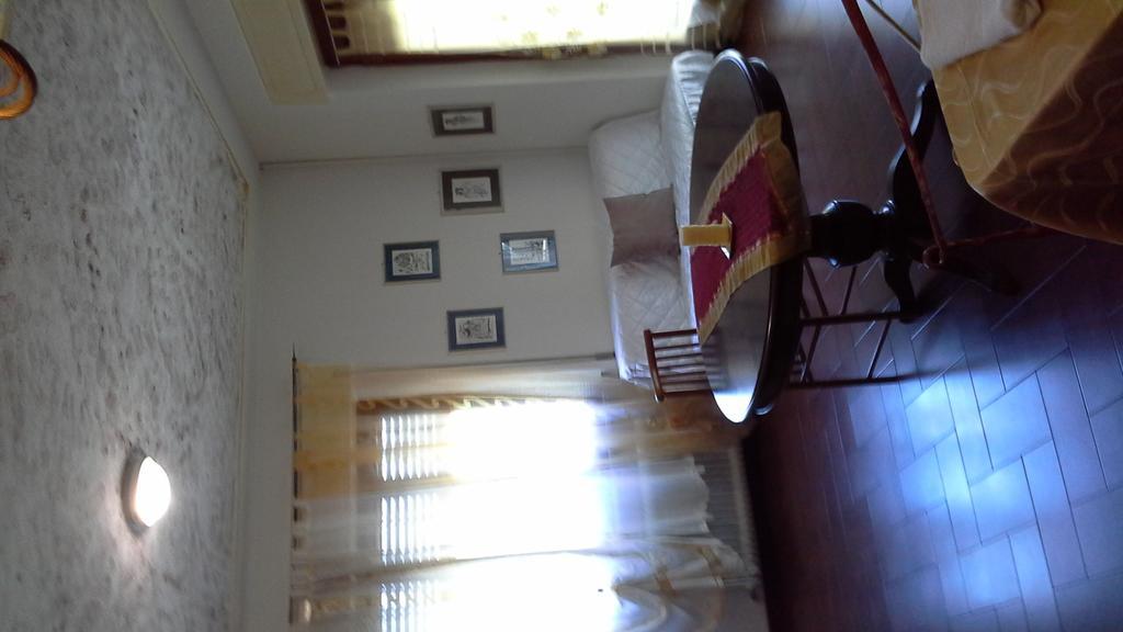 Tropical Bed&Breakfast Лука Екстериор снимка